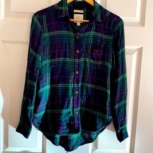 American Eagle Outfitters boyfriend for button-up shirt